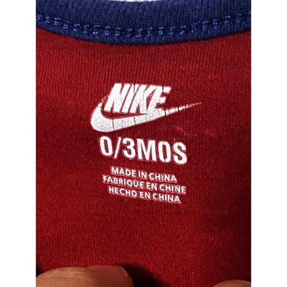 VTG Nike Swoosh High Top Sneakers One Piece Baby 0-3 Month Set of 2 Y2K 90s - Picture 7 of 8